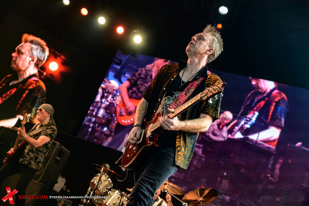 http://www.musikreviews.de/static/images/live/2024/Deep_Purple-_63.jpg